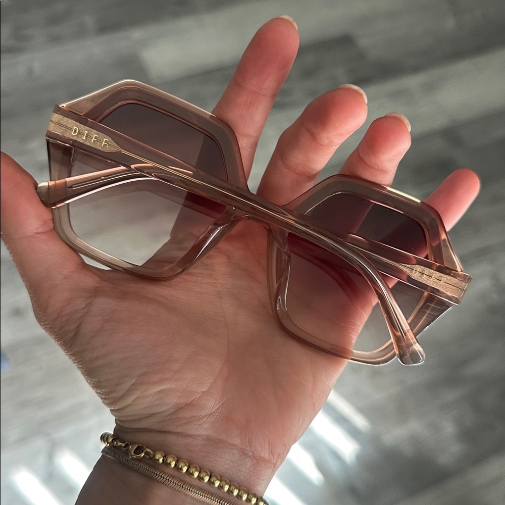 Diff Eyewear Hexagonal Sunglasses - image 3